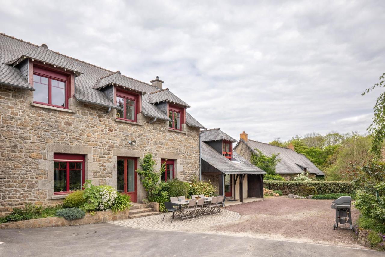 La Villa Du Golf - Avec Piscine Couverte Chauffee Et Jacuzzi Le Tronchet  Exterior foto